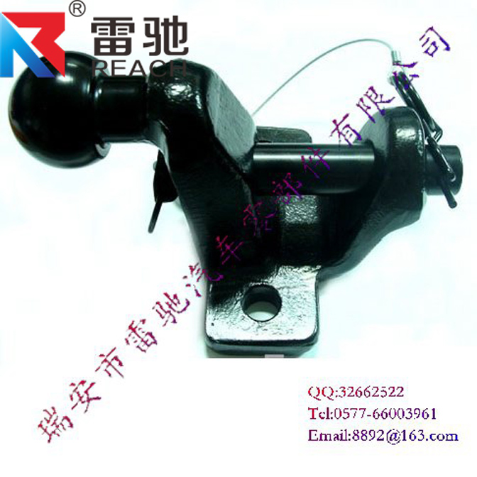 Chain trailer ball joint